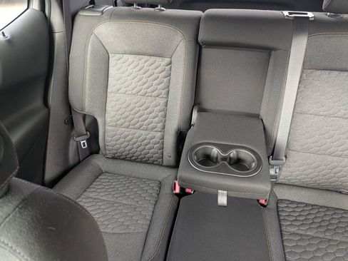 Used 2019 Chevrolet Equinox LT image 22