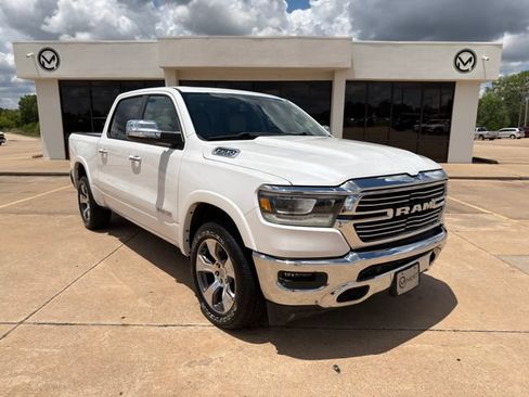 Used 2020 RAM 1500 Laramie AWD/4WD image 2