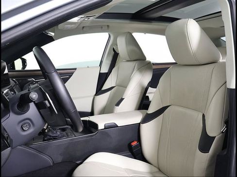 Certified 2024 Lexus ES 350 Ultra Luxury w/ Accessory Package (Z1) FWD image 7