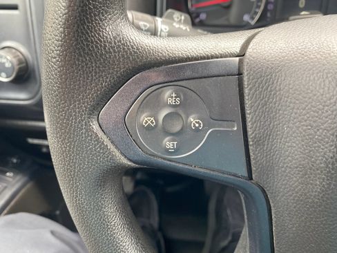 Used 2019 Chevrolet Silverado 2500 W/T AWD/4WD image 14