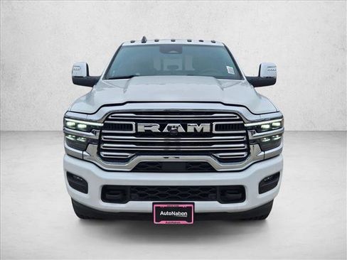 New 2026 RAM 2500 Laramie AWD/4WD image 2