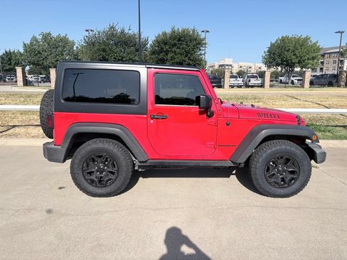 Used 2016 Jeep Wrangler Sport AWD/4WD image 3