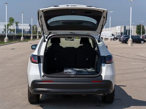 New 2026 Honda HR-V LX image 17
