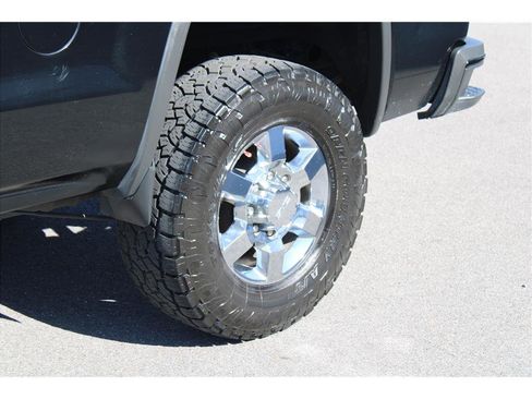 Used 2019 GMC Sierra 3500 SLT w/ All-Terrain HD Package image 6