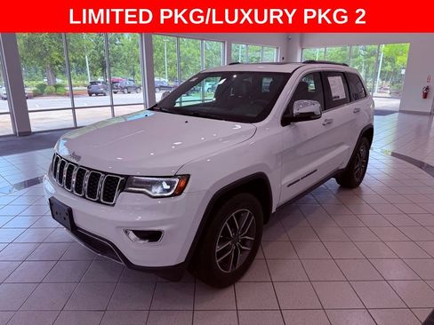 Used 2019 Jeep Grand Cherokee Limited w/ Luxury Group II RWD image 3