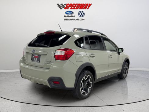 Used 2017 Subaru Crosstrek 2.0i Premium AWD/4WD image 6