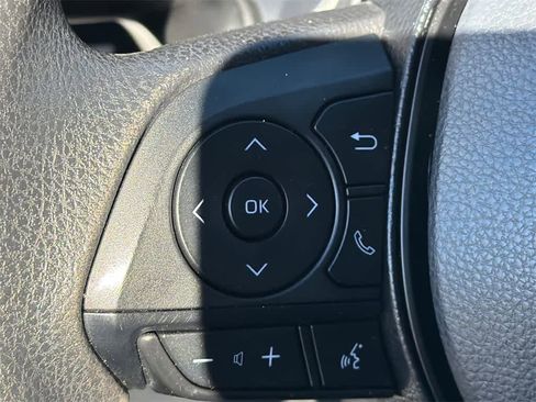 Used 2023 Toyota RAV4 XLE image 23