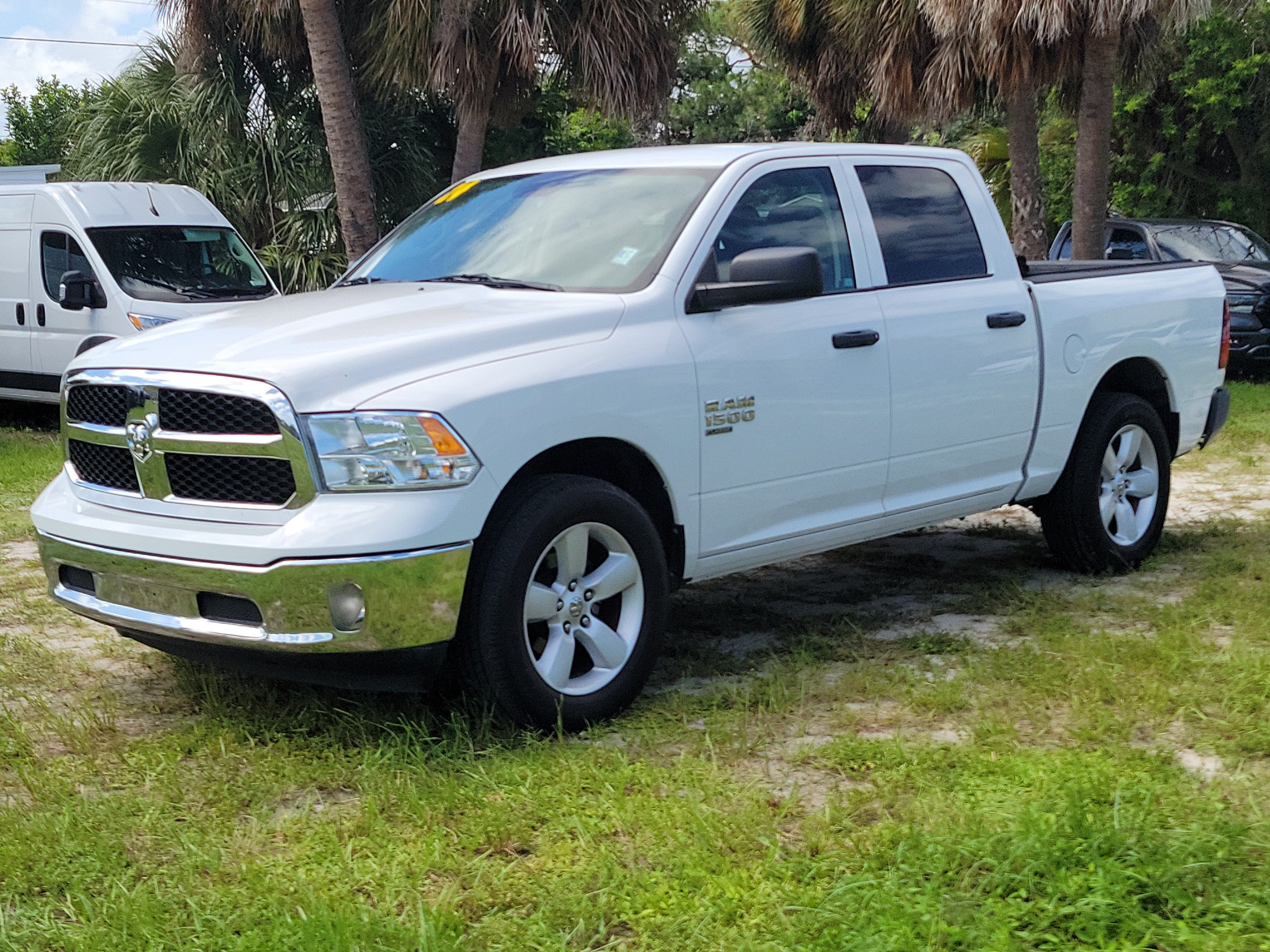 Used 2024 RAM 1500 Tradesman w/ Tradesman SXT Package RWD image 2