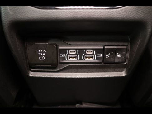 Used 2023 Jeep Grand Cherokee Limited AWD/4WD image 28