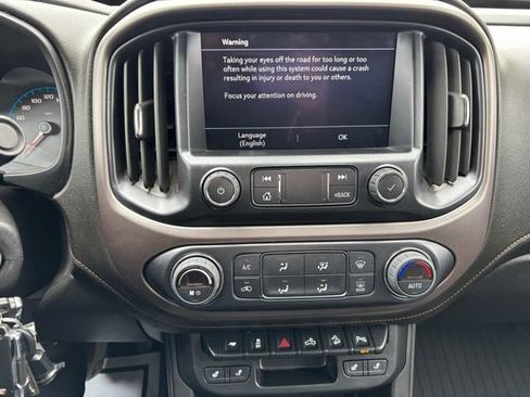 Used 2022 GMC Canyon AT4 AWD/4WD image 29