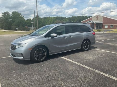 Used 2021 Honda Odyssey Elite image 13