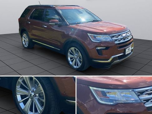 Used 2018 Ford Explorer Limited w/ Equipment Group 301A AWD/4WD image 13