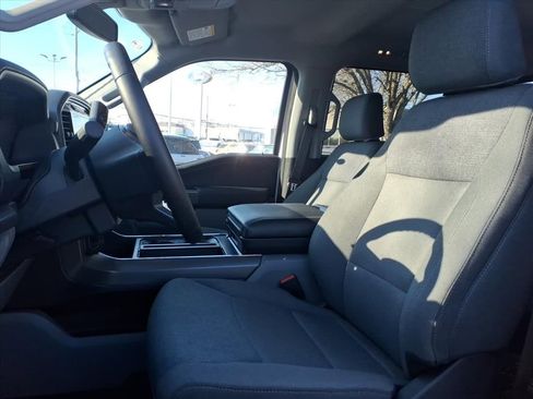 Used 2025 Ford F150 XLT w/ Equipment Group 302A MID image 18