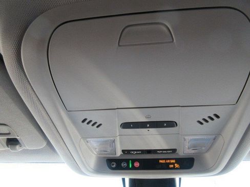 New 2026 Chevrolet Blazer LT image 17