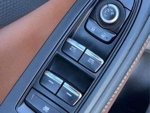 Used 2023 Subaru Forester Touring w/ Popular Package #2 image 15