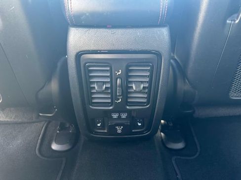 Used 2023 Dodge Durango R/T AWD/4WD image 23