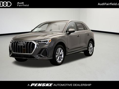 Used 2025 Audi Q3 2.0T Premium w/ Convenience Package image 1