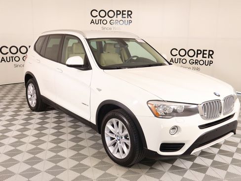 Used 2017 BMW X3 sDrive28i RWD image 1