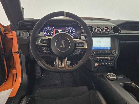 Used 2020 Ford Mustang Shelby GT500 w/ Technology Package image 20