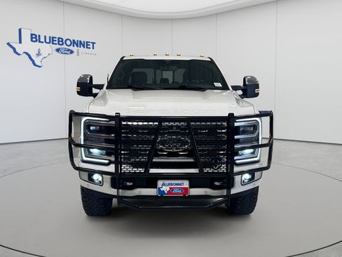Used 2024 Ford F250 Platinum w/ Tremor Off-Road Package AWD/4WD image 2