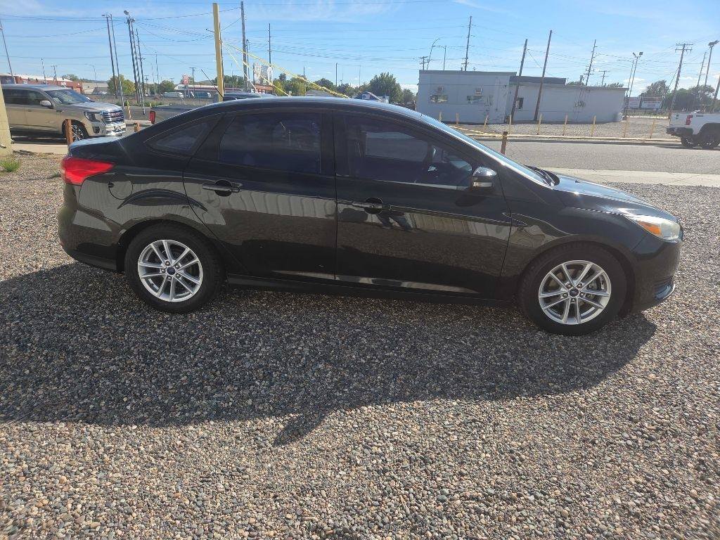 Used 2015 Ford Focus SE FWD image 6