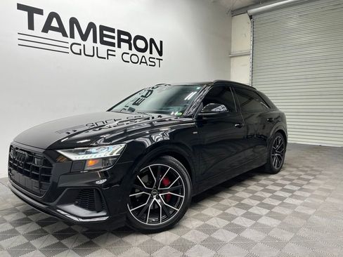Used 2022 Audi Q8 Prestige w/ Prestige Package AWD/4WD image 2