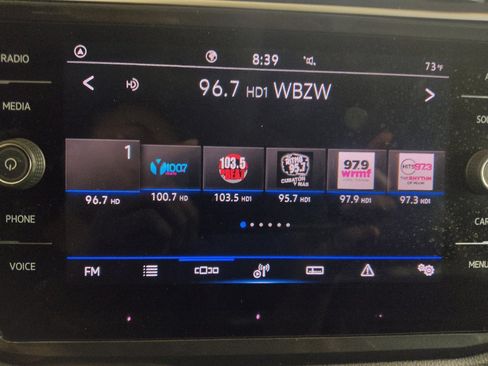 Used 2024 Volkswagen Tiguan SE FWD image 25