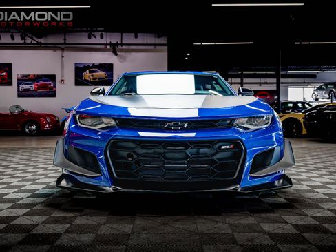 Used 2023 Chevrolet Camaro ZL1 image 31