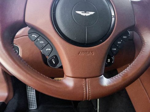 Used 2015 Aston Martin Vanquish Coupe RWD image 48