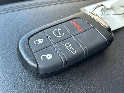 New 2026 Jeep Compass Limited AWD/4WD image 13