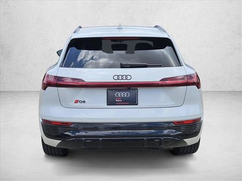 Used 2024 Audi Q8 e-tron Prestige w/ Prestige Package AWD/4WD image 6