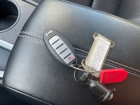 Used 2025 Nissan Altima 2.5 SV image 21