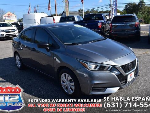 Used 2020 Nissan Versa S image 1