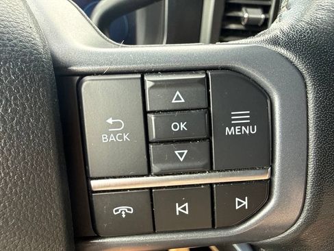 Used 2023 Ford F250 Lariat w/ Black Appearance Package AWD/4WD image 36