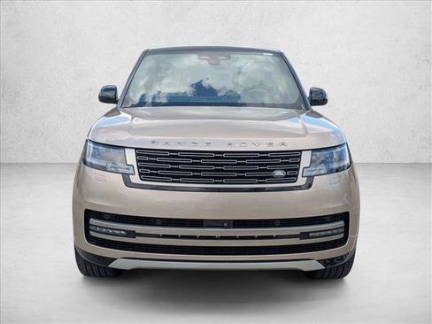 New 2025 Land Rover Range Rover SE image 6