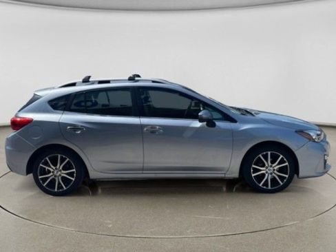 Used 2019 Subaru Impreza 2.0i Limited w/ Popular Package #2 AWD/4WD image 9