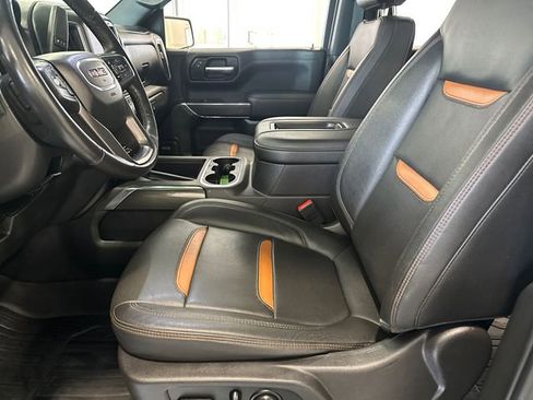 Used 2019 GMC Sierra 1500 AT4 w/ Off Road Performance Package AWD/4WD image 26