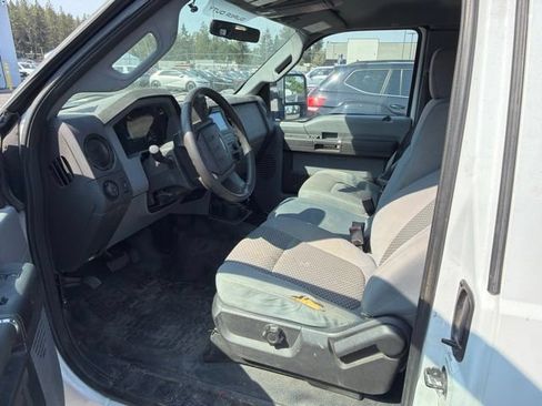 Used 2011 Ford F350 XL w/ PWR Equipment Group RWD image 2
