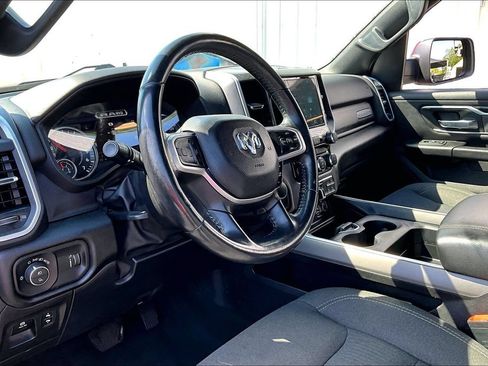 Used 2022 RAM 1500 Big Horn AWD/4WD image 18