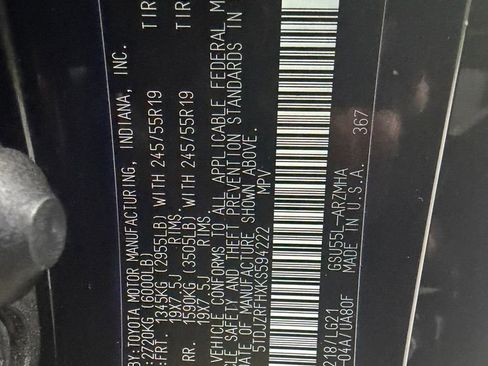 Used 2019 Toyota Highlander SE image 36