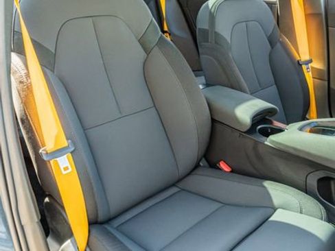 Used 2022 Polestar Polestar 2 w/ Performance Package image 43