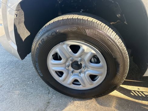 Used 2025 Toyota Tundra SR w/ SR Tow Package image 7