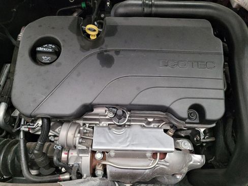 Used 2023 Chevrolet Malibu LT FWD image 30