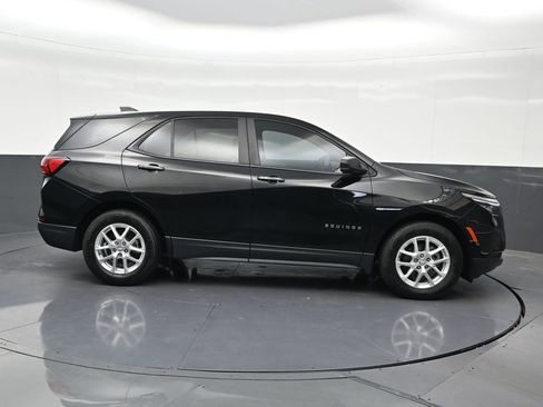 Used 2023 Chevrolet Equinox LS FWD image 7