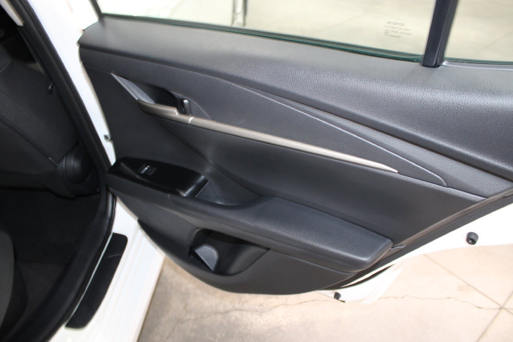 Used 2025 Toyota Camry LE FWD image 23