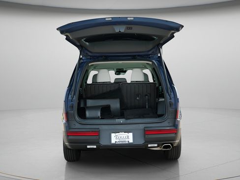 Used 2026 Hyundai Santa Fe SEL AWD/4WD image 10