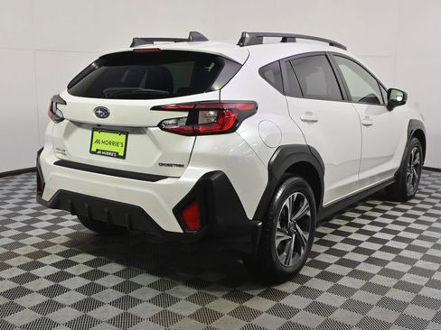 Used 2024 Subaru Crosstrek 2.0i Premium image 6