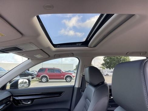 Used 2025 Honda CR-V EX-L image 23