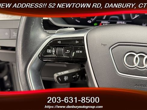 Used 2021 Audi e-tron Premium w/ Convenience Plus Package AWD/4WD image 22