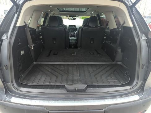 Used 2019 Subaru Ascent Limited image 28